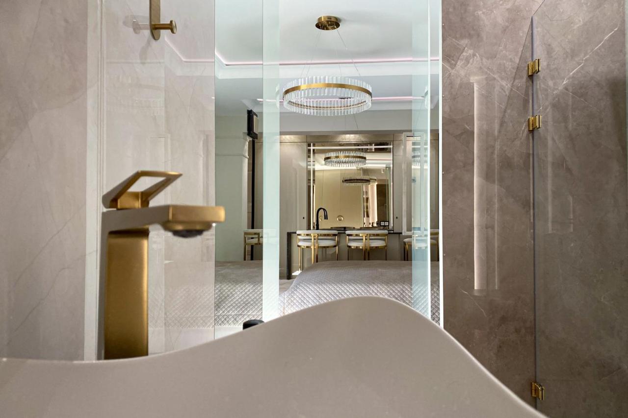 Monaco Premium Suites - New 외부 사진