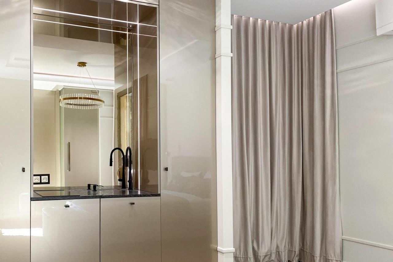 Monaco Premium Suites - New 외부 사진